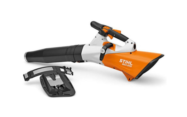 Stihl BGA 200 mit Komforttragsystem